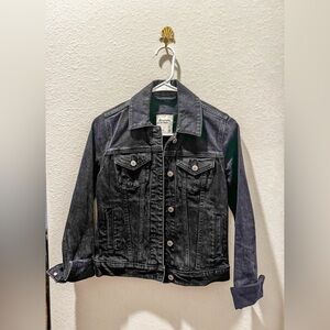 Abercrombie & Fitch Black Denim Jacket – Size XXS
